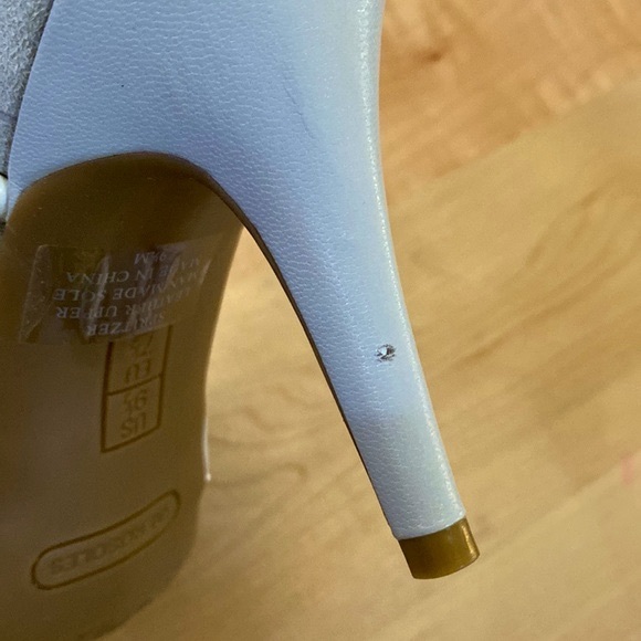NWOT Aerosoles Sling-back Heels - Picture 10 of 11